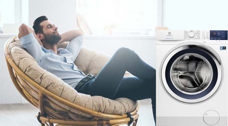 Máy giặt Electrolux EWF9024BDWB - Tiện lợi với chức năng hẹn giờ giặt xong