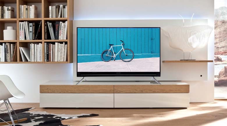 Tổng quan thiết kế Smart Tivi Sharp FHD 40 inch LC-40SA5500X